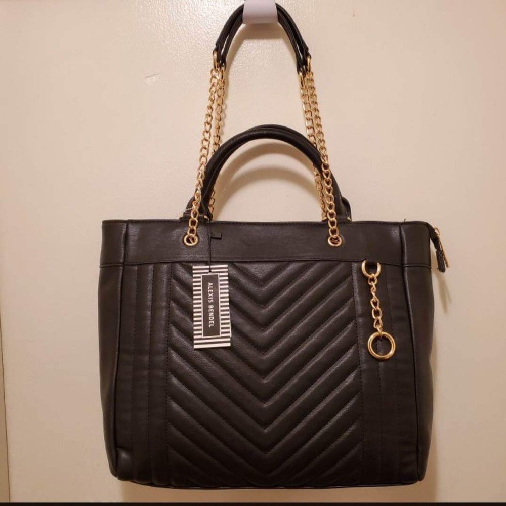 Alexis Bendel black purse